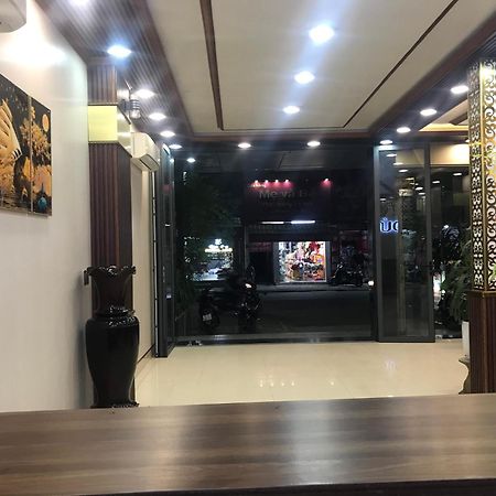 Duc Loc 2 Hotel Hue Exteriör bild