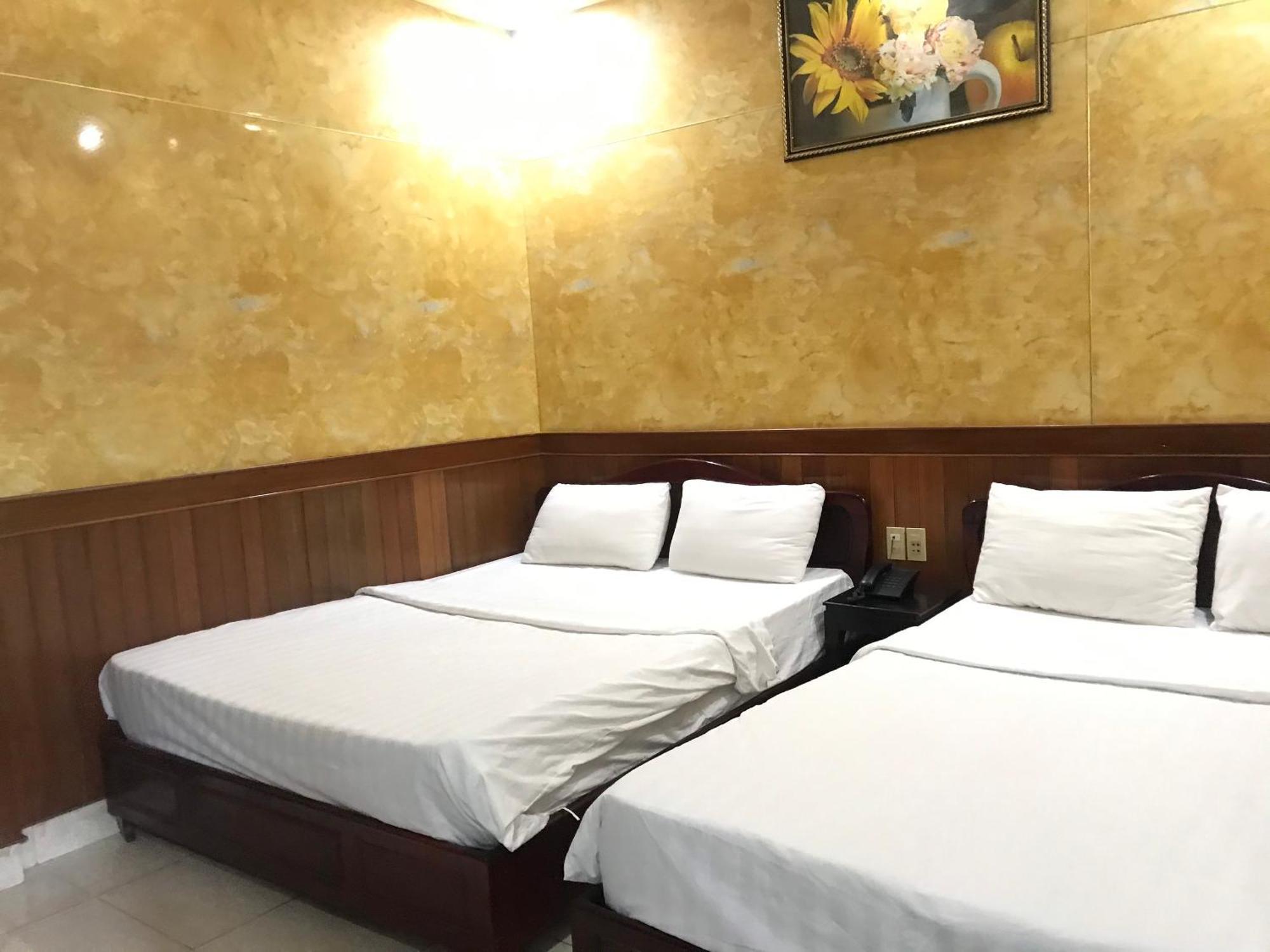 Duc Loc 2 Hotel Hue Exteriör bild